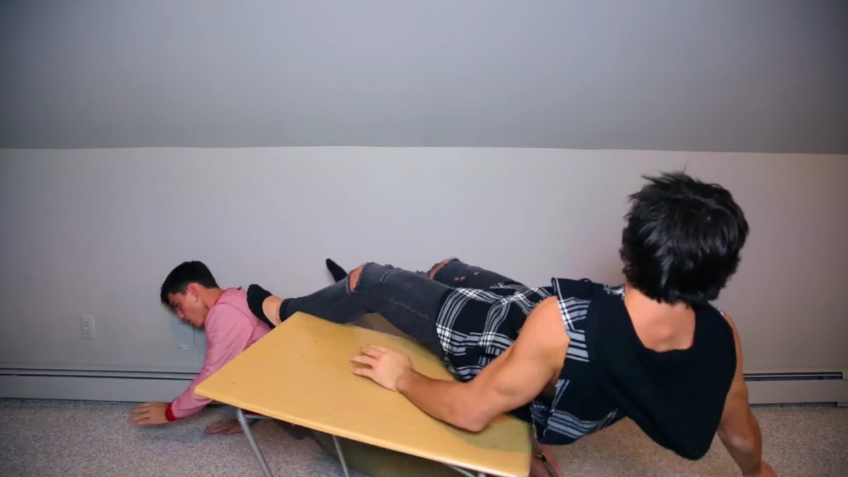 sarcasticfadz's tweet photo. this looks so incredibly painful omg but  mr asshelmet is my fave tbh #DolanTwinsNewVideo @GraysonDolan @EthanDolan https://t.co/DzKzACY1OZ