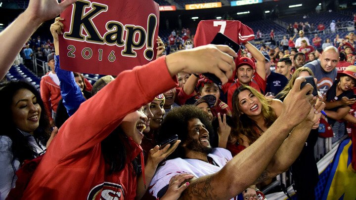 LAProgressive's tweet image. Protest and Disrespect: America in Black and ... bit.ly/2cis00a #ColinKaepernick #Kaepernickprotest