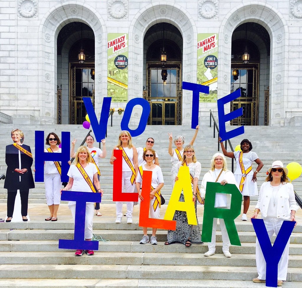 SF4Hillary's tweet photo. Join our road trip to Reno for Hillary this weekend! RSVP: https://t.co/CWHoDABgjl #ImWithHer https://t.co/0iWc5jYoE3