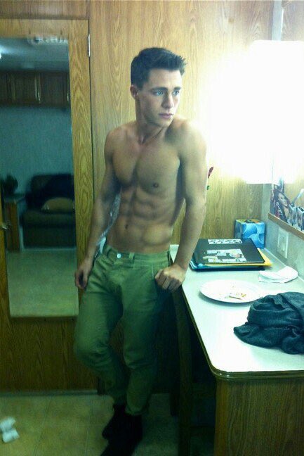 CameronMarsh___'s tweet image. Shirtless only for my fiancé @faithmidnight2