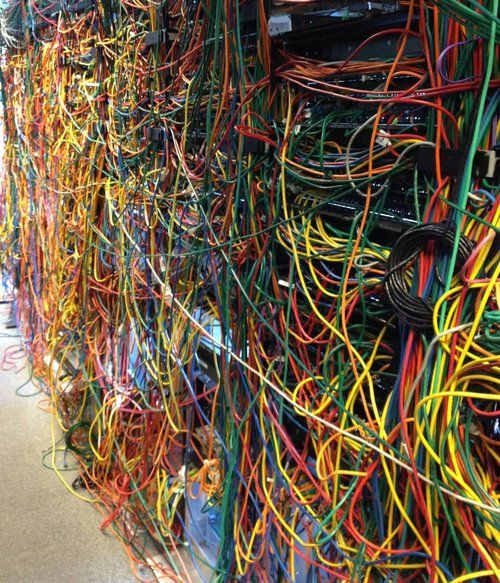 SiegeCommunity's tweet photo. @PlayStation's server room. #roastPSN #PlayStation #RainbowSixSiege https://t.co/QrlMzURyNT