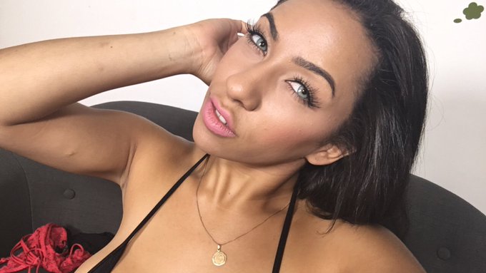 🌬NOW BOOKING SKYPE SHOWS  ⚡️ for pricing info DM me. Ask about Premium Snap Chat also! https://t.co/<a href="/tag/dogfartgotm"class="tags"><span>#dogfartgotm</span></a>