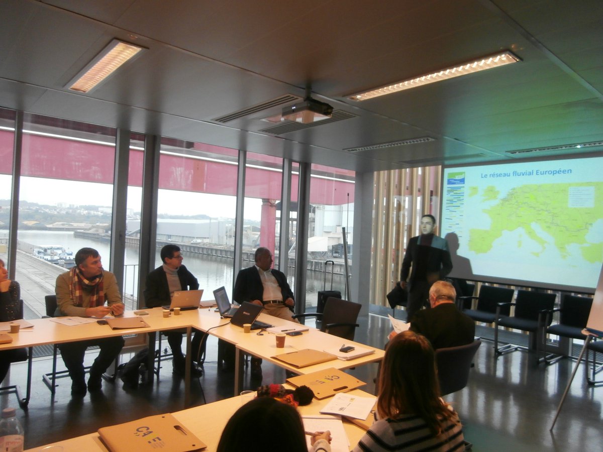 CASE_optimodal's tweet image. Le 6 octobre, à @Haropaports (Gennevilliers), formez-vous au #transport #fluvial &amp;gt;&amp;gt;&amp;gt; case-optimodal.eu//media/case__p…