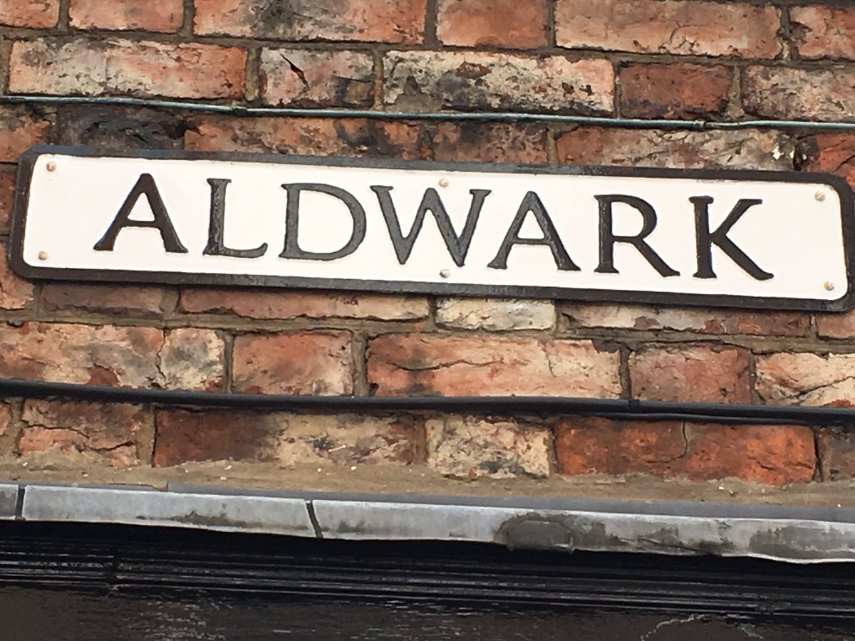 LustyStephen's tweet photo. Aldwark? #GetToKnowYourYork-Lord Mayor's Free City Walks-Sat10&amp;Sun11-St Helens Sq- every half hour @YorkCastle https://t.co/oTwO3ZXm26