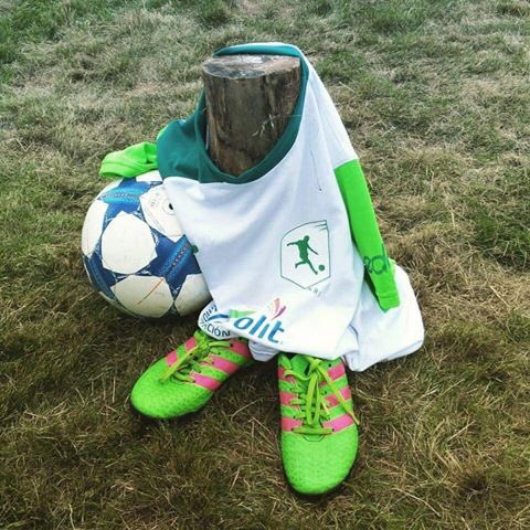 SoyElNeza's tweet photo. Todos tenemos un amigo así https://t.co/NRIililJdx