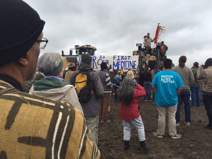 Watch Ajamu Baraka's leaked NSFW photo on TwXstars