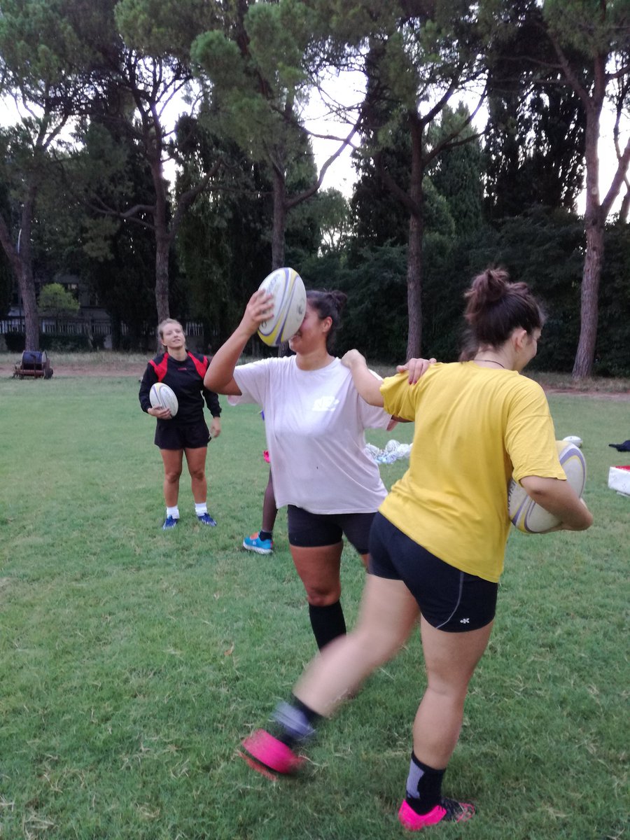 RF79ladies's tweet photo. Working hard
#LeigiocaRugby #RF79 https://t.co/GIfqRchwmq