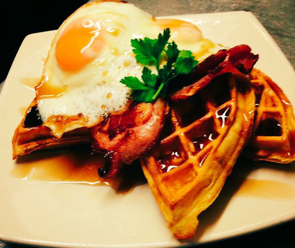 52canoestikiden's tweet photo. #Humpdayspecial#waffles&amp;rum#RonAbueloUK@HSLlanM https://t.co/5Pi4cGPaPB