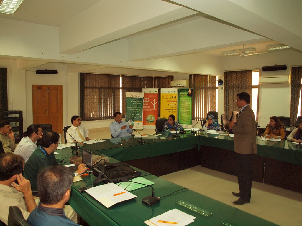 Federal_EPI's tweet photo. Meeting on Surveillance Coordination between EPI, AJKU on Rota Virus Vaccine Impact Assesment on 2 Sep, 2016 at EPI https://t.co/4iVXDbrzMr