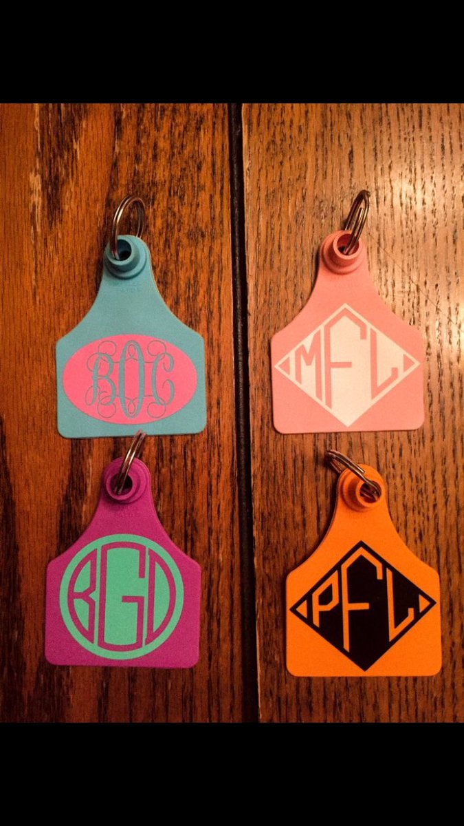 StockShowFlow's tweet image. Want a monogrammed cattle ear tag keychain? Message @PaytonFore for details!