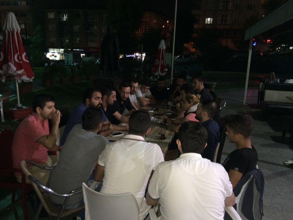 AK Gençlik Gaziosmanpaşa (@akgopgenc) on Twitter photo Yenimahalle haftalık mahalle toplantısı Mahalle Başkanı <a href="/G_oZgventrk/">Gökhun ÖZGÜVENTÜRK</a> başkanlığında gerçekleştirildi.<a href="/eraykaradeniz/">Eray Karadeniz</a> Yenimahalle haftalık mahalle toplantısı Mahalle Başkanı <a href="/G_oZgventrk/">Gökhun ÖZGÜVENTÜRK</a> başkanlığında gerçekleştirildi.<a href="/eraykaradeniz/">Eray Karadeniz</a>