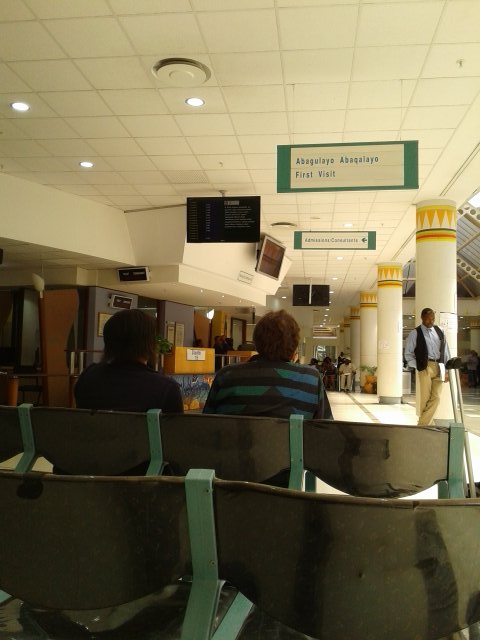 VusiLetsoalo's tweet photo. Someday all hospitals should be like this. At IALCH for a check up!! #donotpanic #lovelysetup https://t.co/limCeLX5aS