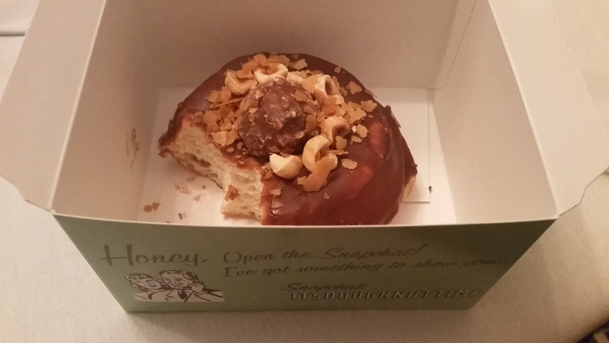 cspizzica's tweet photo. Having a great time at @GiTAustralia #gitauslaunch - especially enjoying behind-the-scenes sustenance #AllDayDonuts https://t.co/BWgXgEbKQS