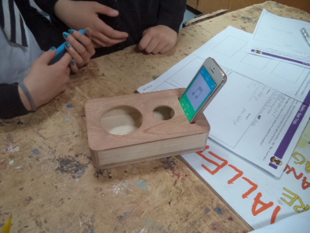 IhsTechnical's tweet photo. Some of our new S2 classes testing, planning and prototyping their own Power Free Amplifier designs. https://t.co/5JfoHE37G9