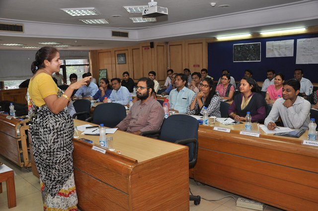 IMTGhaziabad's tweet image. Dr. @jayanthiranjan recently conducted a training for #BHEL employees on #BigDataApplications. Sharing a picture.