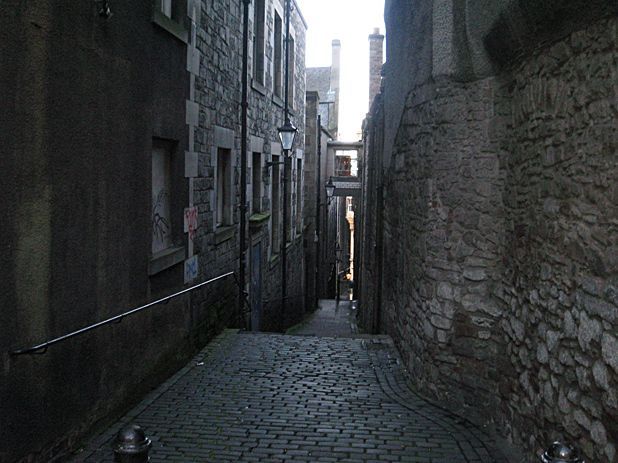 AJEMSelfCat's tweet image. Why the best way to discover the beautiful city of #Edinburgh is on foot ow.ly/WLpP303TUFm