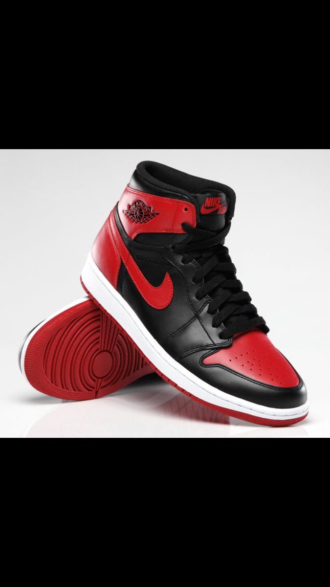 Foxy82Fox's tweet photo. @nikestore @Nike I need these in my life but can't find them anywhere... Where can I buy them in uk? #Nike #jordan https://t.co/qBOHcHBl6E