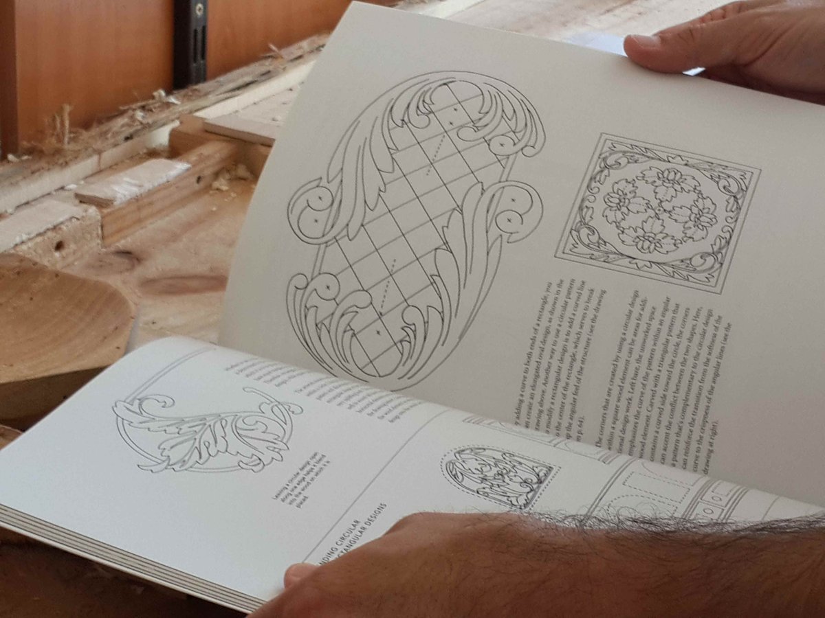 tallamadera's tweet image. ¿Ya sabes el diseño para tu obra de #talla en #madera? #pfeiltools #cursodetalla #librotalla tienda.tallamadera.com/libros/