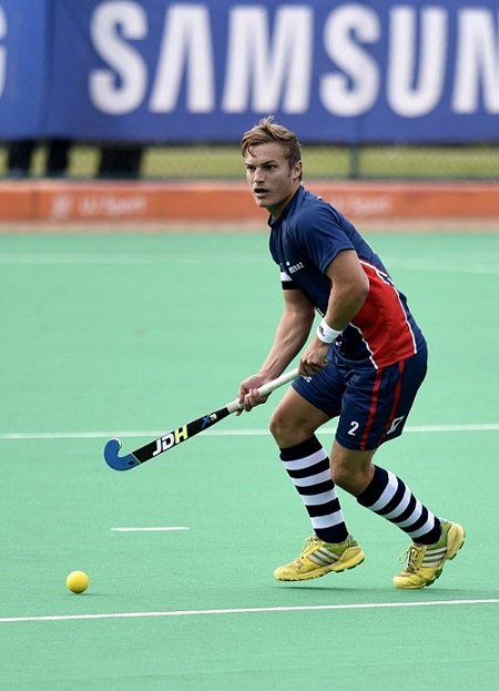 @Madibaz4U are back on top in EP men's hockey: bit.ly/2cjKAFf <a href="/NMMU4U/">AlexisVivianuj</a> <a href="/MadibazRadio/">Madibaz Radio</a> <a href="/Grant_5/">Grant Anthony Kapp</a> #ProudlyNMMU