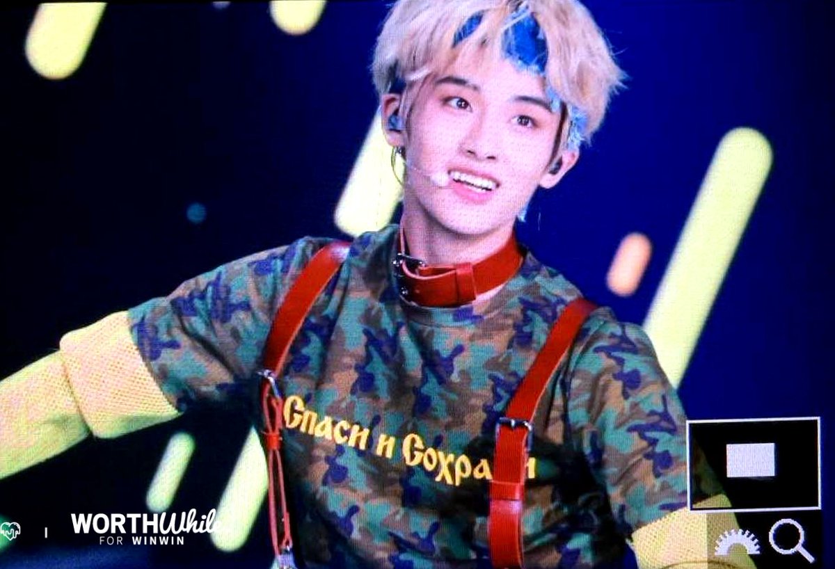 worth_while1028's tweet photo. 160907힘찬함성 #윈윈 #winwin #董思成 #nct127  오늘 보다 더 귀여워 ㅠㅡㅠ https://t.co/BkLDEAEXRc