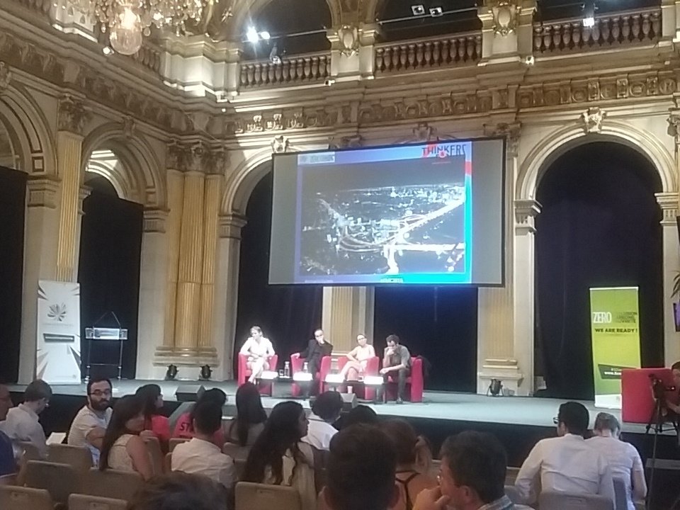 Acupuncture, digizens et tour du monde des #smartcities: excellente conf #smartcityzen pour clôturer #Convergences !