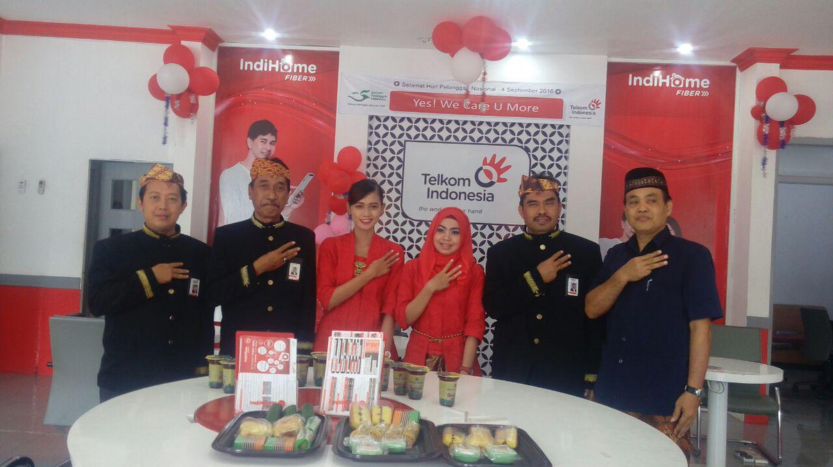 a_indradi's tweet photo. @_funtastic5_
#TelkomFuntastic5
#GEMATREG5
#HariPelangganNasional Plasa TELKOM, Ekspresi Kesetiaan Consumer Service https://t.co/mjXKNpoDjG
