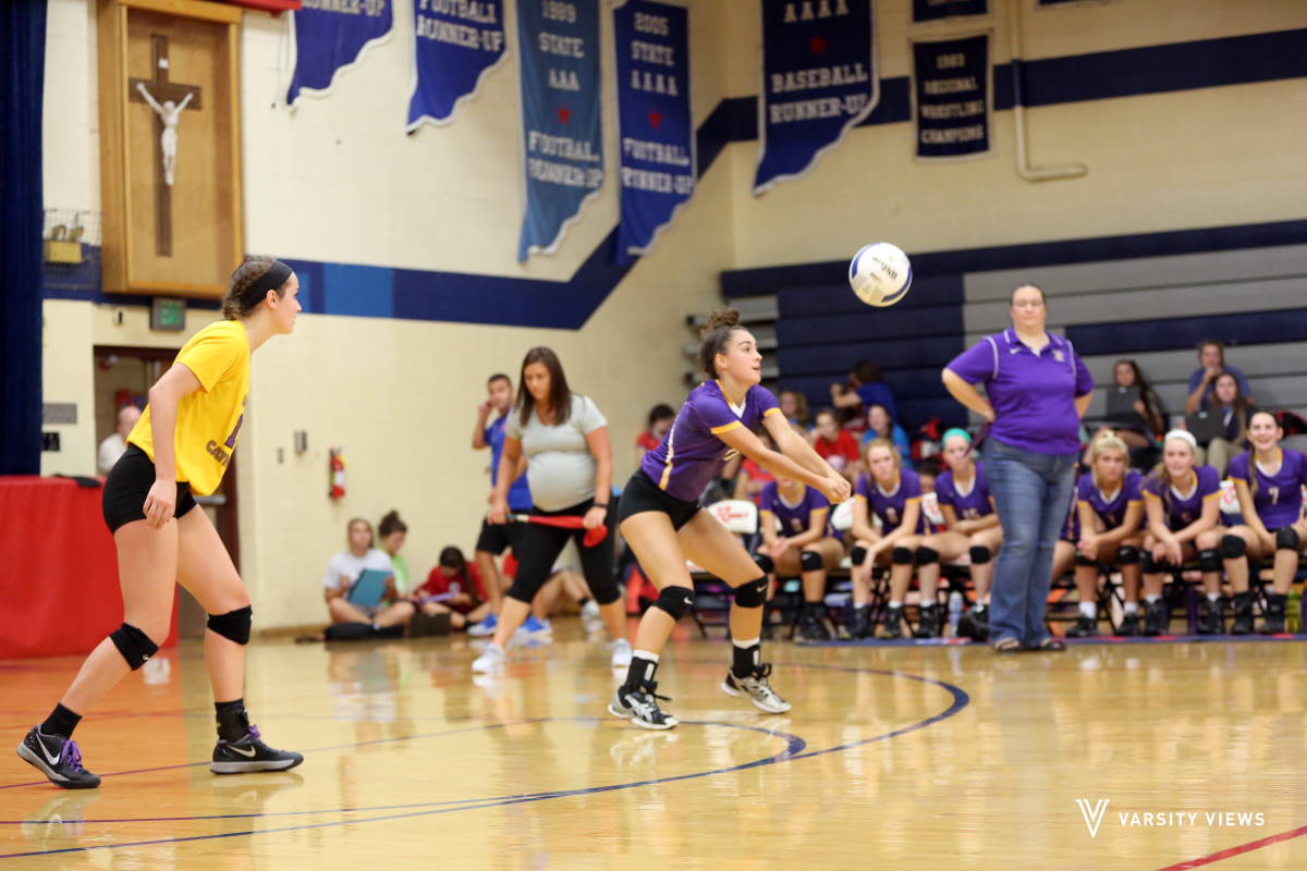 VictoryViewsIN's tweet image. Lots of action in the Roncalli vs Guerin Catholic volleyball games! JV &amp;amp; Varsity: bit.ly/1SdBAiW