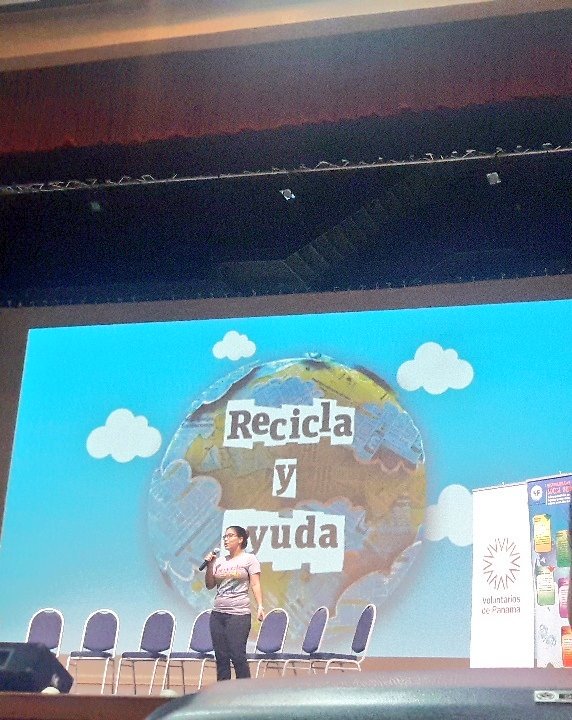 Fundación Costa Recicla🌱🌎 #socialshot  @ing_abelibarra
