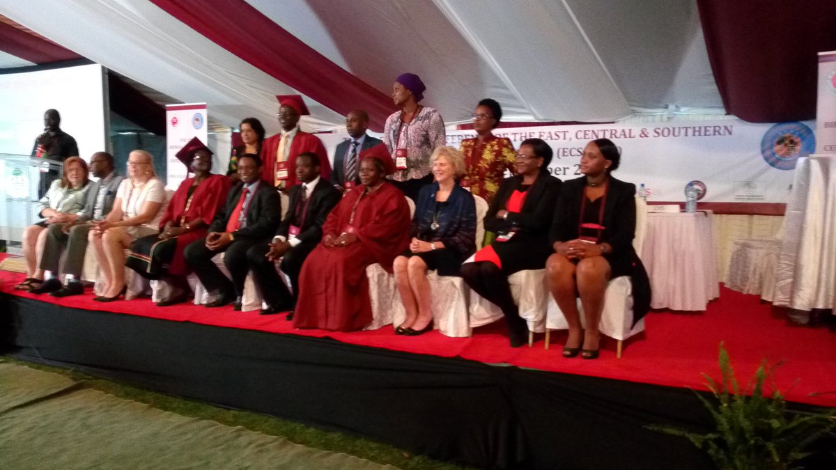 ecsacon16's tweet photo. Rwanda during photo session #ECSACON2016 https://t.co/u53ZsrgV6y