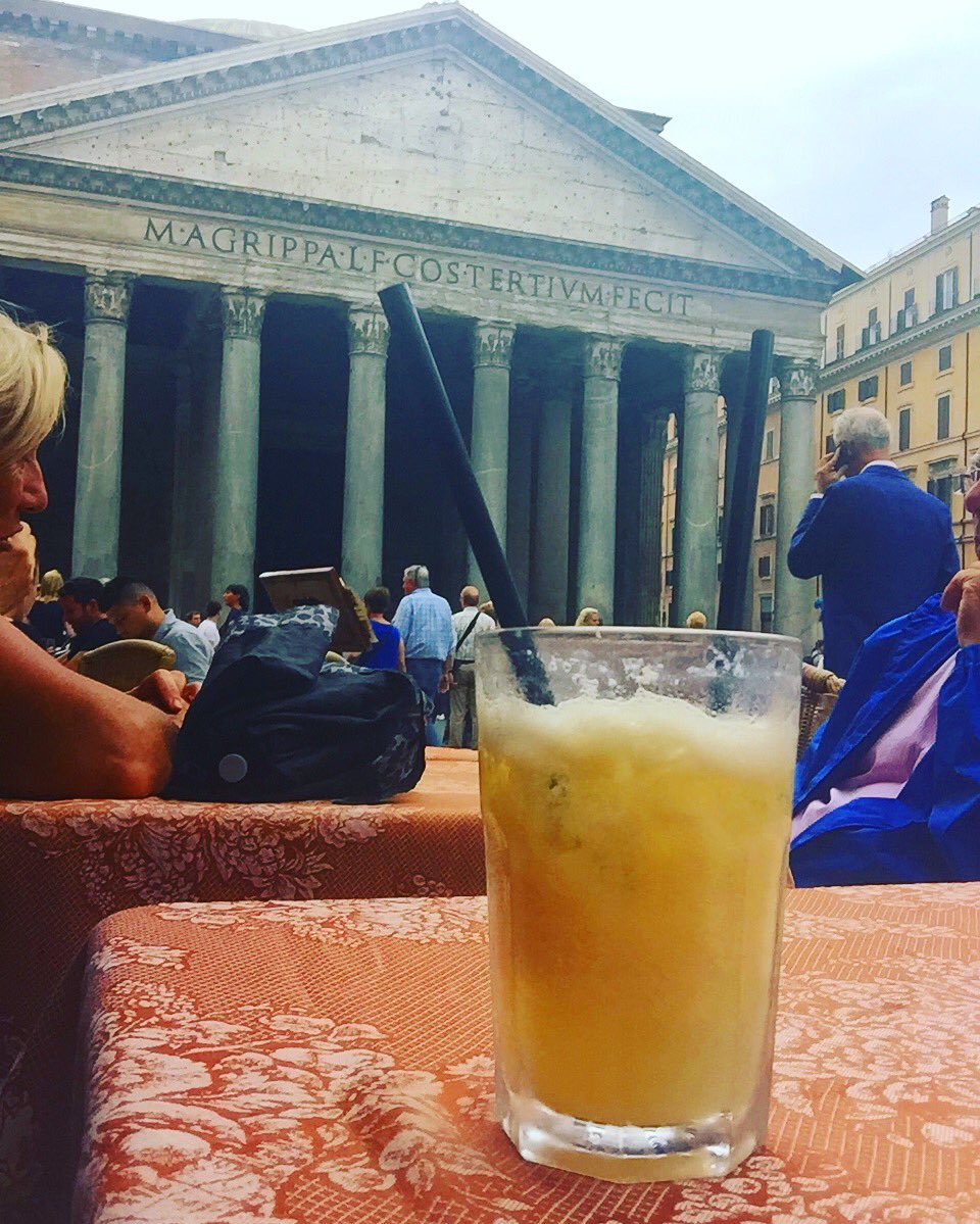 ValeCortese's tweet photo. La mia Roma ππΉπ #apeape https://t.co/nUsYt02SJl