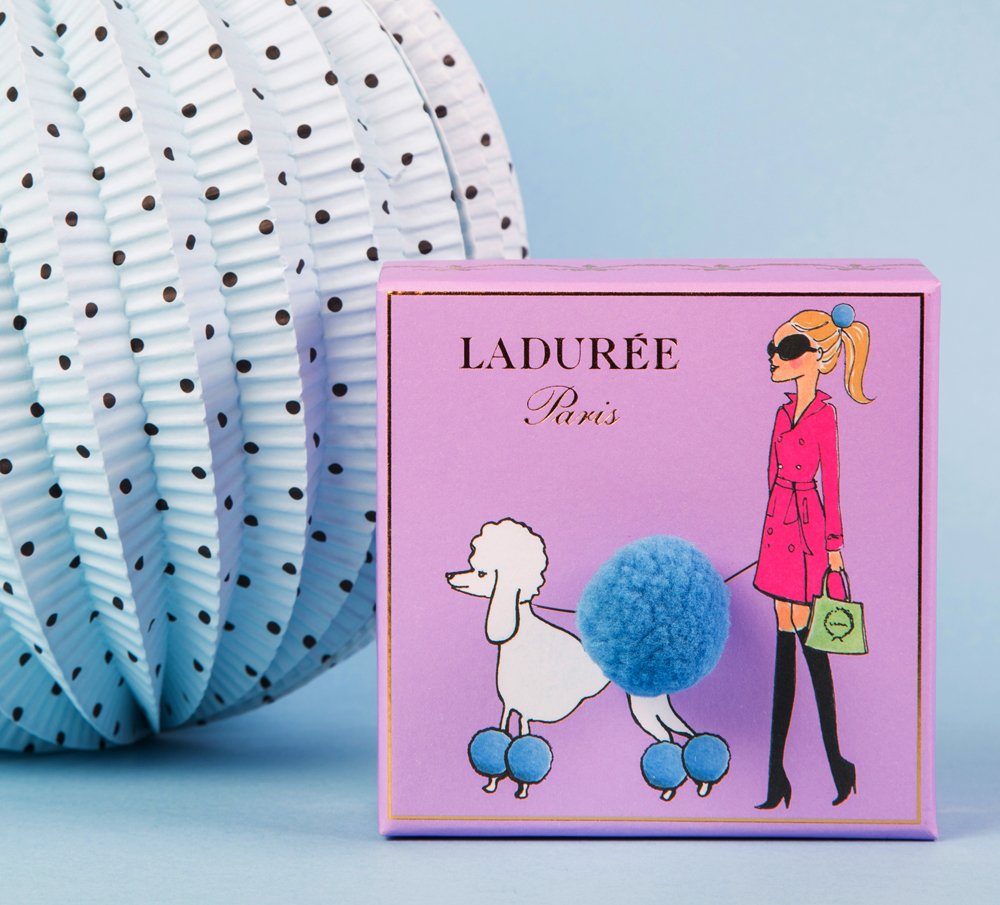 hack festspil Elegance Ladurée US on Twitter: "A playful Pom Pom adorns the new #LimitedEdition  macaron box featuring our Parisienne and her poodle! #ladureeus  https://t.co/Xt9cDlD7bY" / Twitter