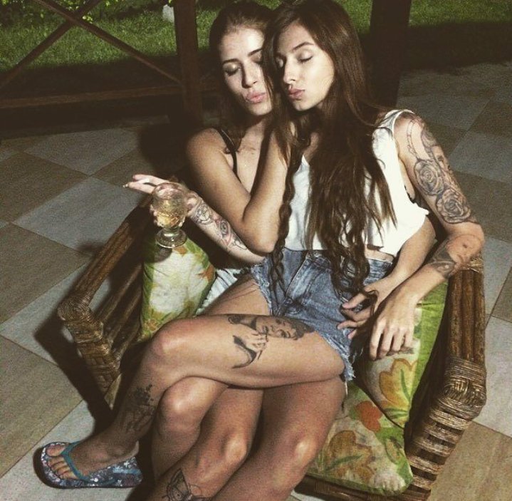 77clov's tweet image. Sou capaz de tudo pra te ter pra sempre