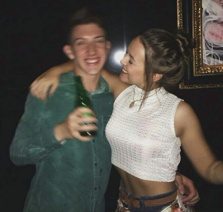 77clov's tweet image. Sou capaz de tudo pra te ter pra sempre