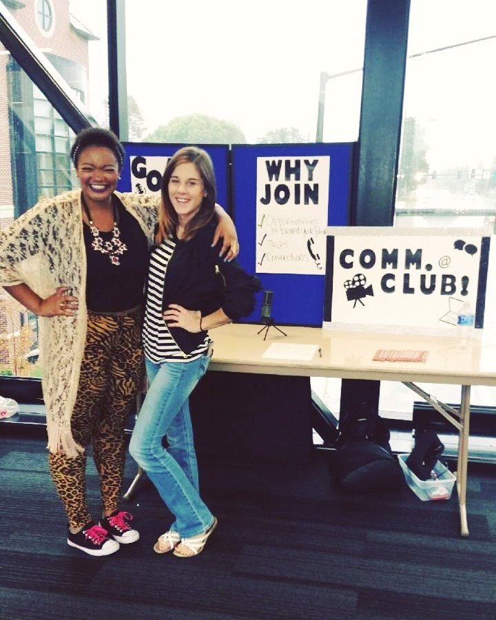 TaylorRoseboom's tweet photo. V.P. and the Pres. #CommClub 🎬📷🎤🎧 https://t.co/1jYQb62IW7