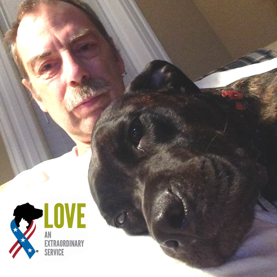 PetsforPatriots's tweet photo. Retired #Army veteran + his BFF adopted thru our work with @StrayRescue #pets4vets #AdoptDontShop https://t.co/hL6BxmuQKF
