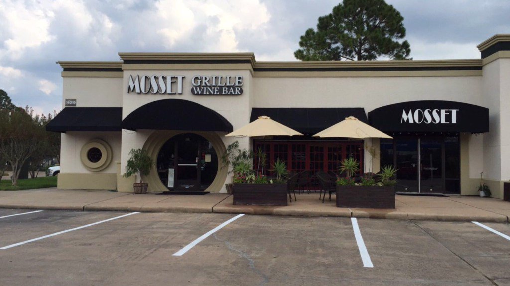 HoustonTodayy's tweet photo. Mosset New American Grille Sugarland’s Splendorous Wine Bar &amp; Eatery https://t.co/aTmRV0xOBf https://t.co/87NLU1BoA9