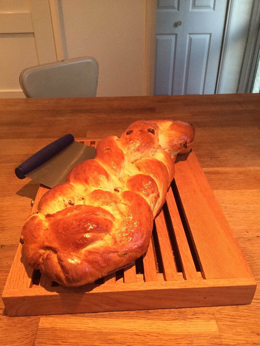 dncunningham's tweet photo. The Challah I made to eat during this weeks #GBBO turned out an absolute whopper. https://t.co/UniYsVAb47