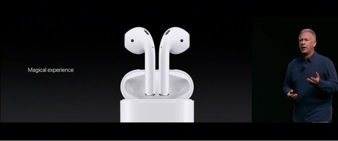 It's a new Apple product so of course it's described as "magical". https://t.co/EpS8DivAwk<a href="/tag/oc3"class="tags"><span>#oc3</span></a>