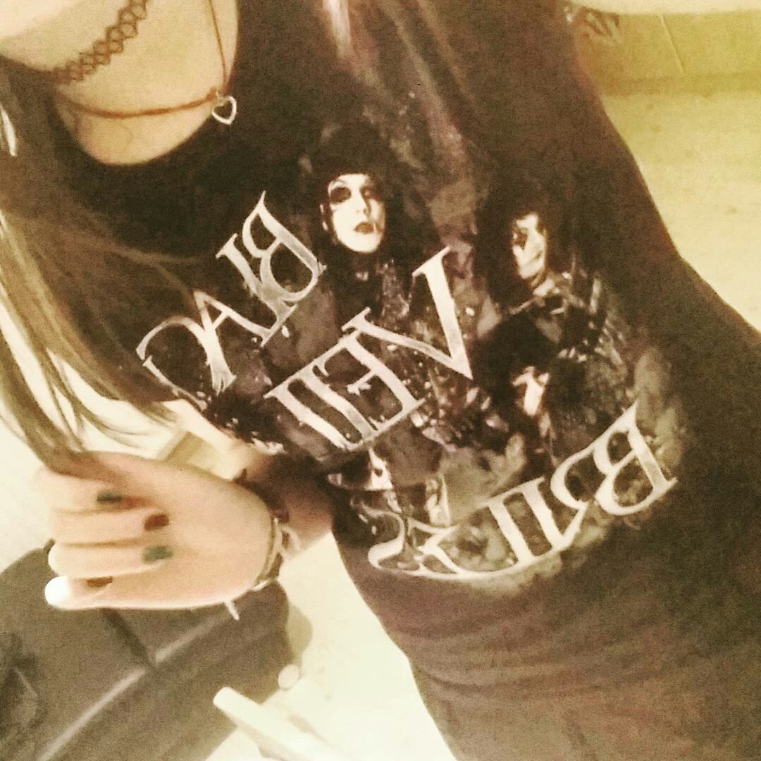 ↯† Fallen Angel †↯ tweet media