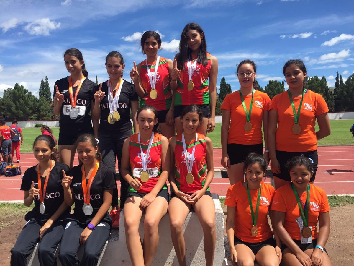 cecytejal_'s tweet photo. Otra jornada de medallas para #Jalisco 💪🏼🏆🏅😀#DeportivoNacionalCECyTE2016 #25AñosContigo #OrgulloCECyTEJ https://t.co/9TdYemoYyb