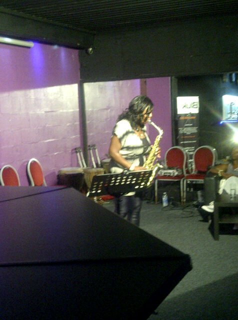#SamanthaJay performing 'Stay Together-Al Green on her sax at #WednesdayMicFever to a packed #MangoLounge