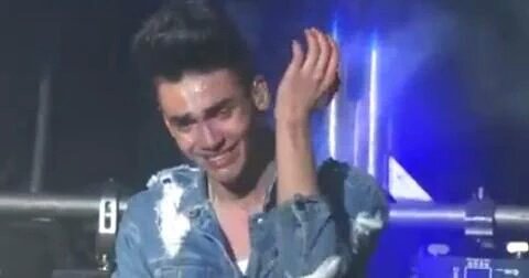 iQueJosC's tweet photo. No les pasa que los chicos les dan like y ven sus dms en ig y les responden tweets porque a mi no

@pxrfectcanela 💫 https://t.co/vMZ5dnksFi