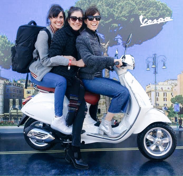 La clásica moto Vespa se lució en #PaseoRostand 👉🏻 neturuguay.com/2016/09/la-cla… #DoYouVespa <a href="/NetUruguay/">Richard Sosa Sosa</a>