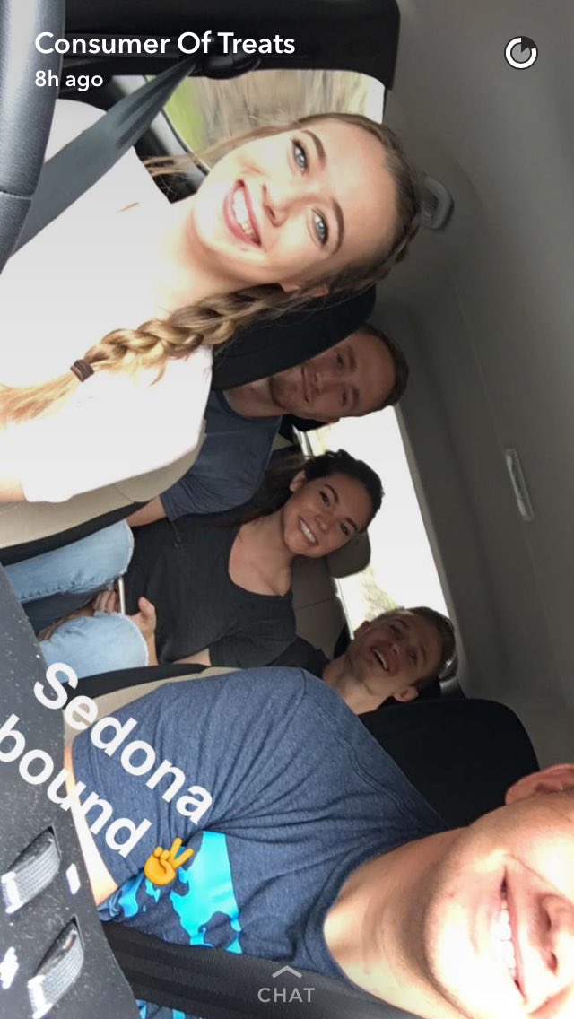 HollaatHaley's tweet photo. Sedona was great, but the people I was with were even better❤️🌵 https://t.co/VqresEylcN