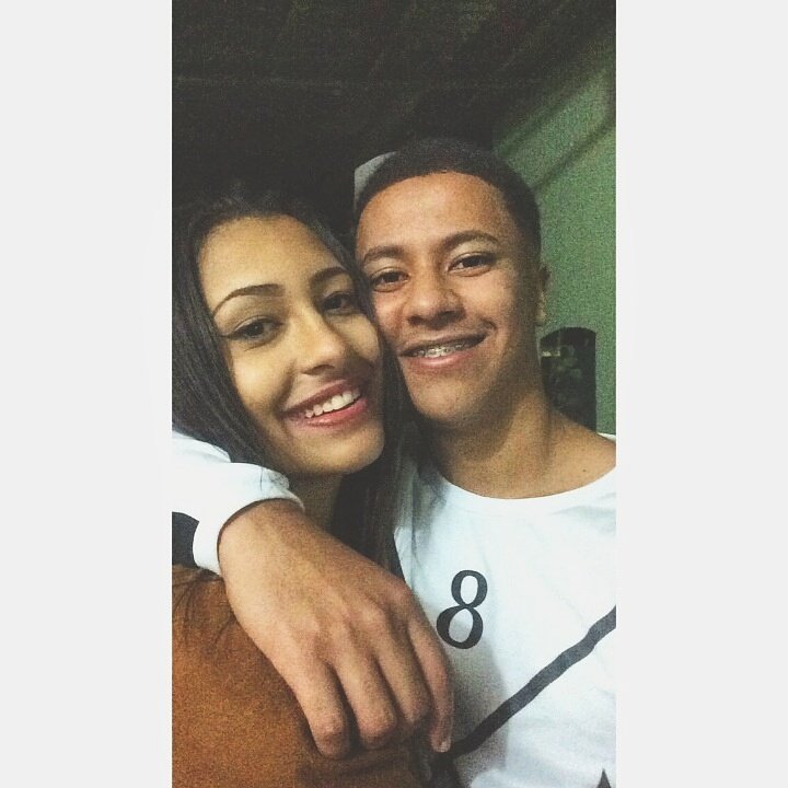 Vicsouza01's tweet photo. Não poderia deixar passar batido esse dia! Amo vc!❤ #4ou5 #vituri https://t.co/Yu4xJ4Ul0n