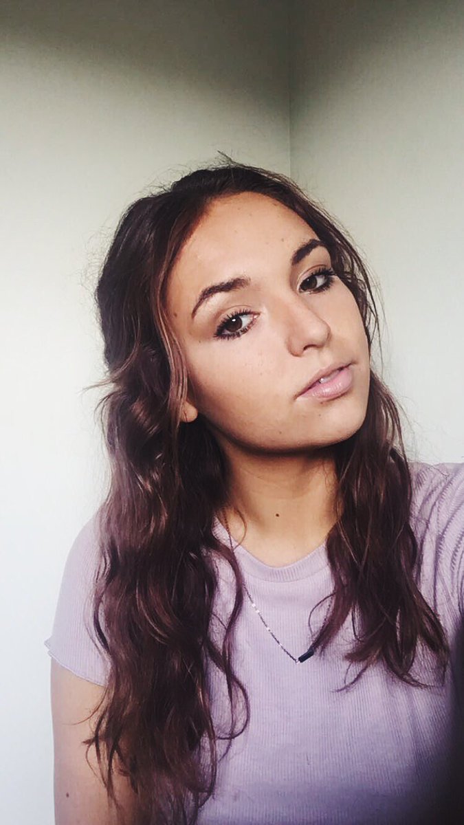 McKayla_L's tweet photo. I really just love this color https://t.co/gOkORl5nvz