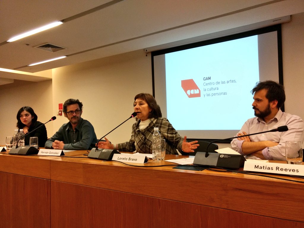 balm_artejoven's tweet photo. "Estamos en un momento histórico para cambiar el paradigma educacional" @loretobravof ,
 #DerechoALaCultura https://t.co/Gi6IKf8fer