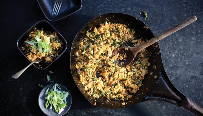 SplendidTable's tweet image. Fried Quinoa with Kale and Kimchi
splendidtable.org/recipes/fried-…
#VegetarianSuppers #WeeknightCooking