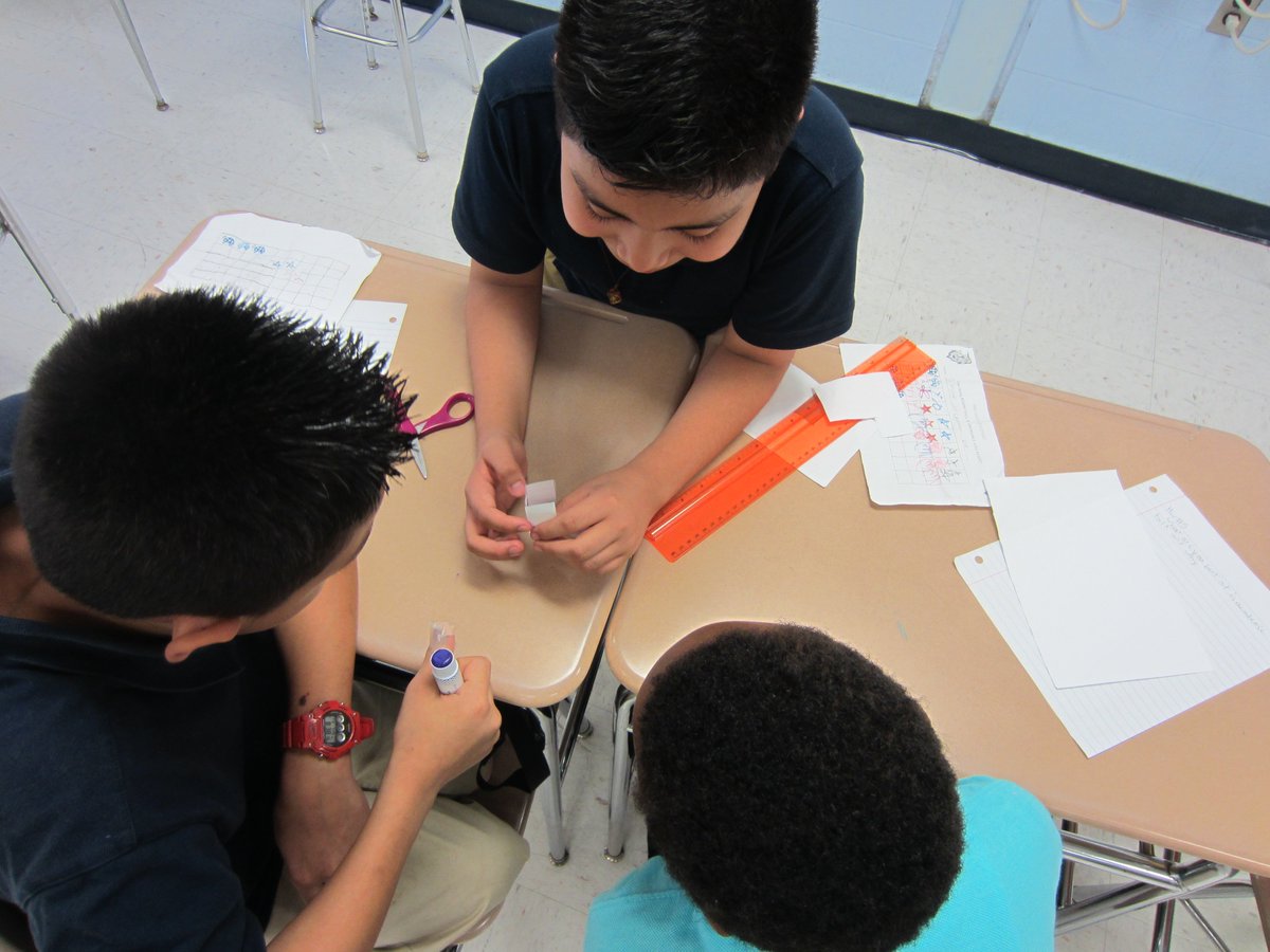 WatsonSciClass's tweet photo. Using Academic Talk @LakelandSchool to brainstorm ideas &amp; build items that show ways to re-use paper. #envliteracy https://t.co/oCoEinPMf8