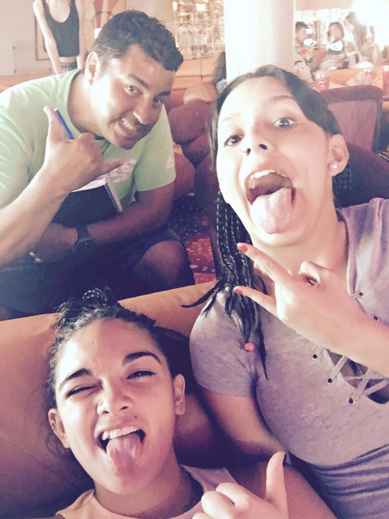 ftap16's tweet image. 2 meses🔙😥💜 ((Gusti,juani,Fede,Coti,Juanchi)) @Funtime15 #FunTimeJulio2016